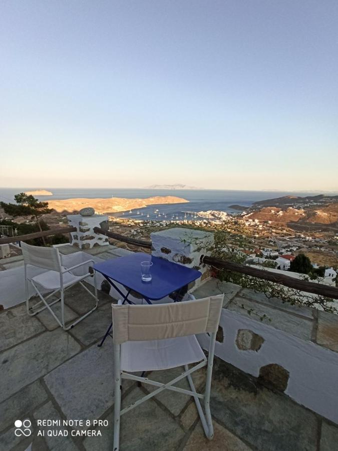 Traditional Stone House With Breathtaking View Serifos Town Екстер'єр фото