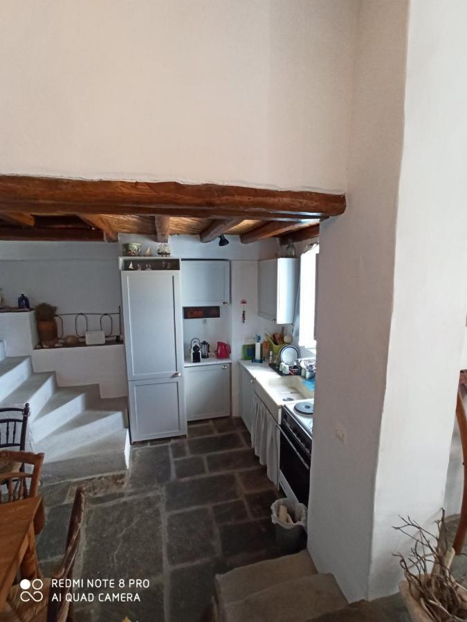 Traditional Stone House With Breathtaking View Serifos Town Екстер'єр фото