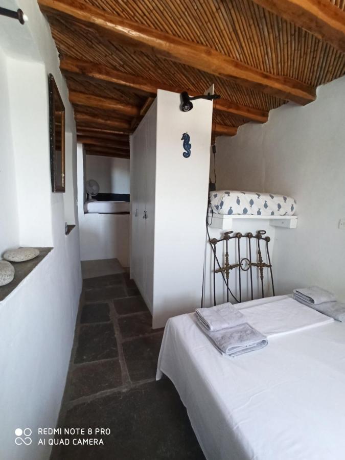 Traditional Stone House With Breathtaking View Serifos Town Екстер'єр фото