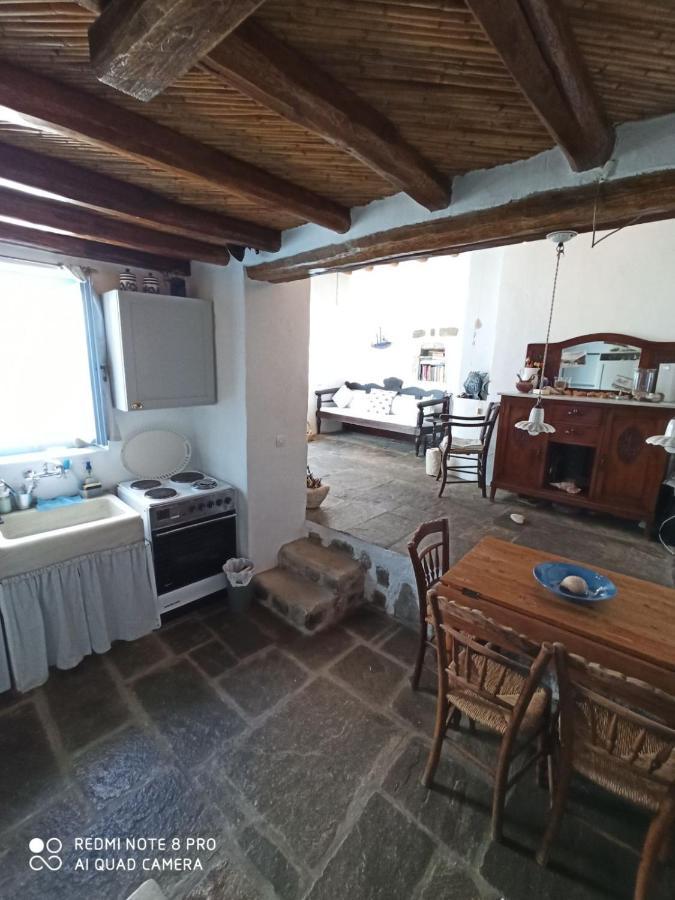 Traditional Stone House With Breathtaking View Serifos Town Екстер'єр фото