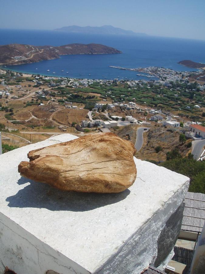 Traditional Stone House With Breathtaking View Serifos Town Екстер'єр фото